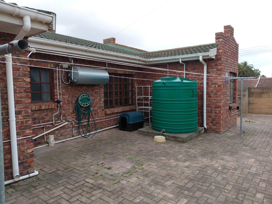3 Bedroom Property for Sale in Bothasrus Eastern Cape